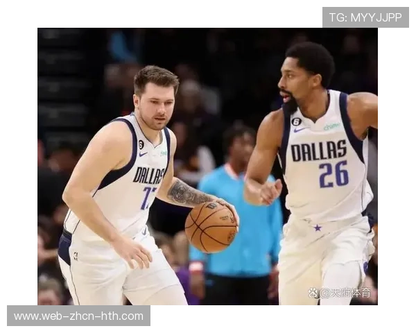 东契奇后场推进，达拉斯独行侠时间管理清楚